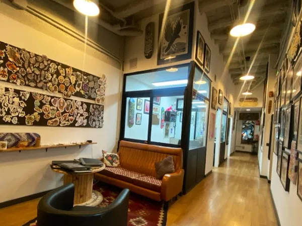 End to End Tattoo Studio