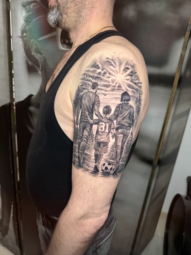 Free Art tattoo studio