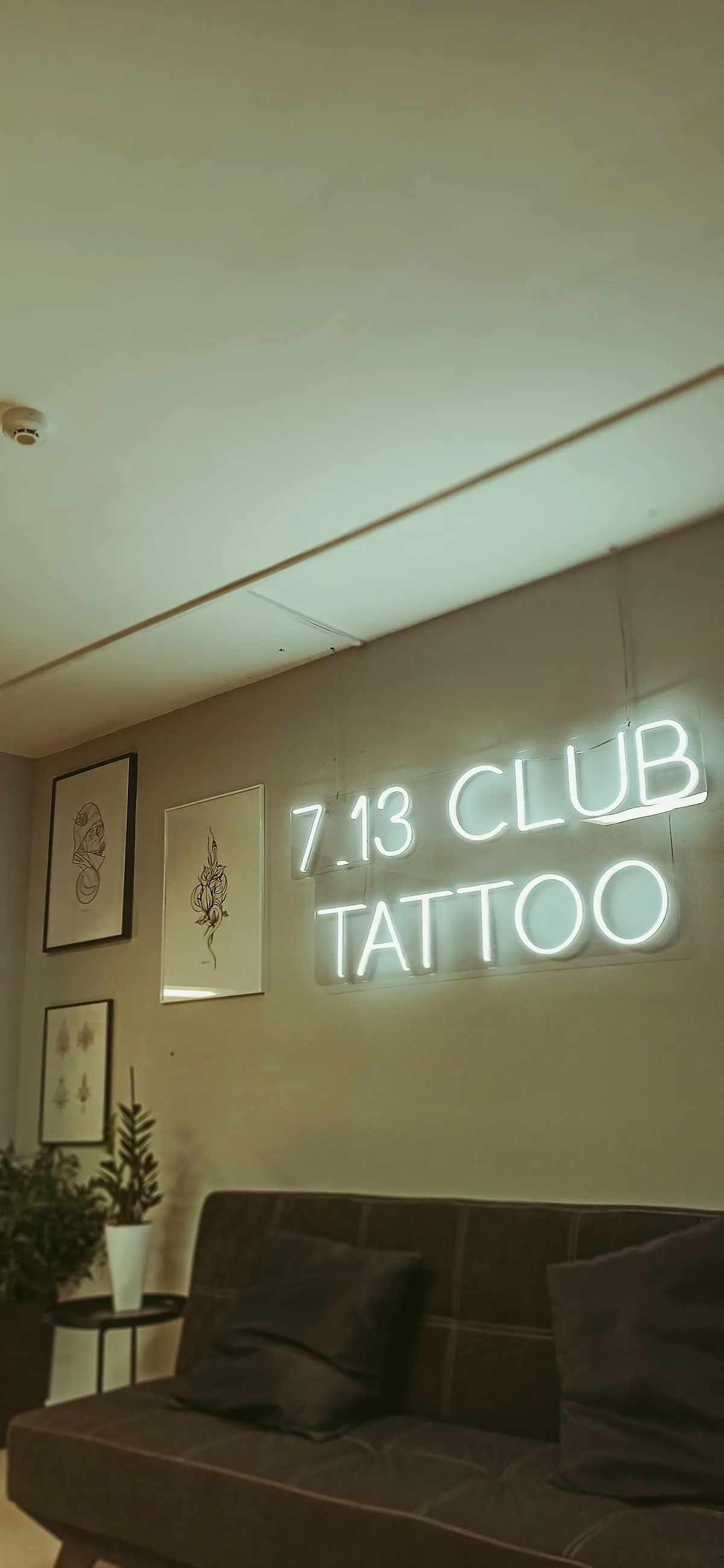 Tattoo by 713 Club, студия татуировки at 713 Club, студия татуировки
