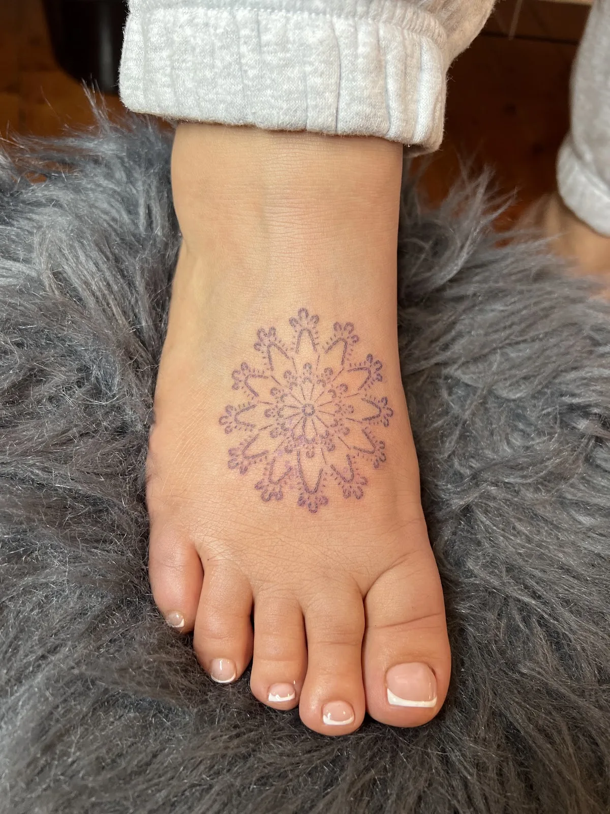 Tattoo by Aliengirlhandpokedtattoos at Aliengirlhandpokedtattoos