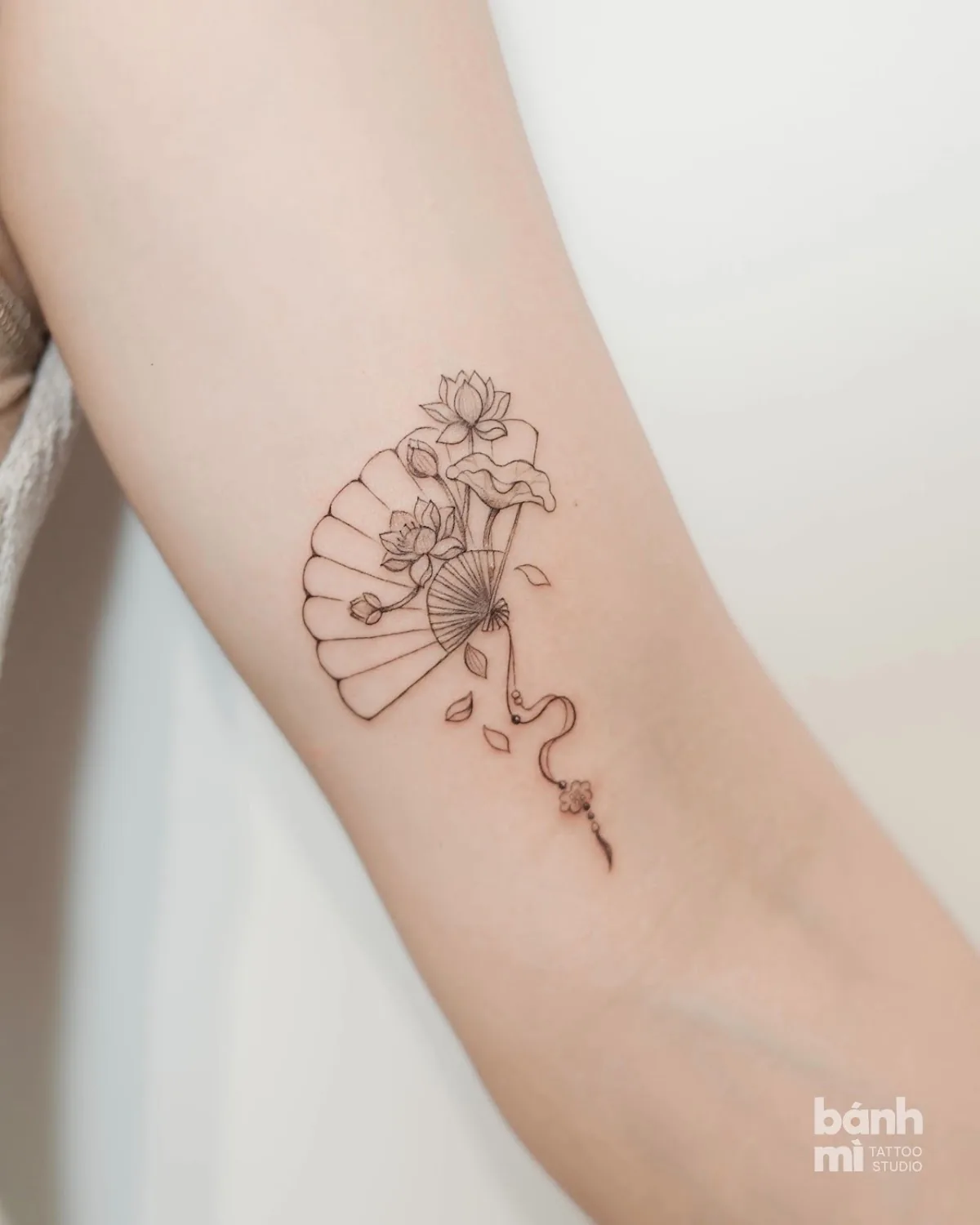 Tattoo by Bánh Mì Tattoo & Piercing Studio at Bánh Mì Tattoo & Piercing Studio