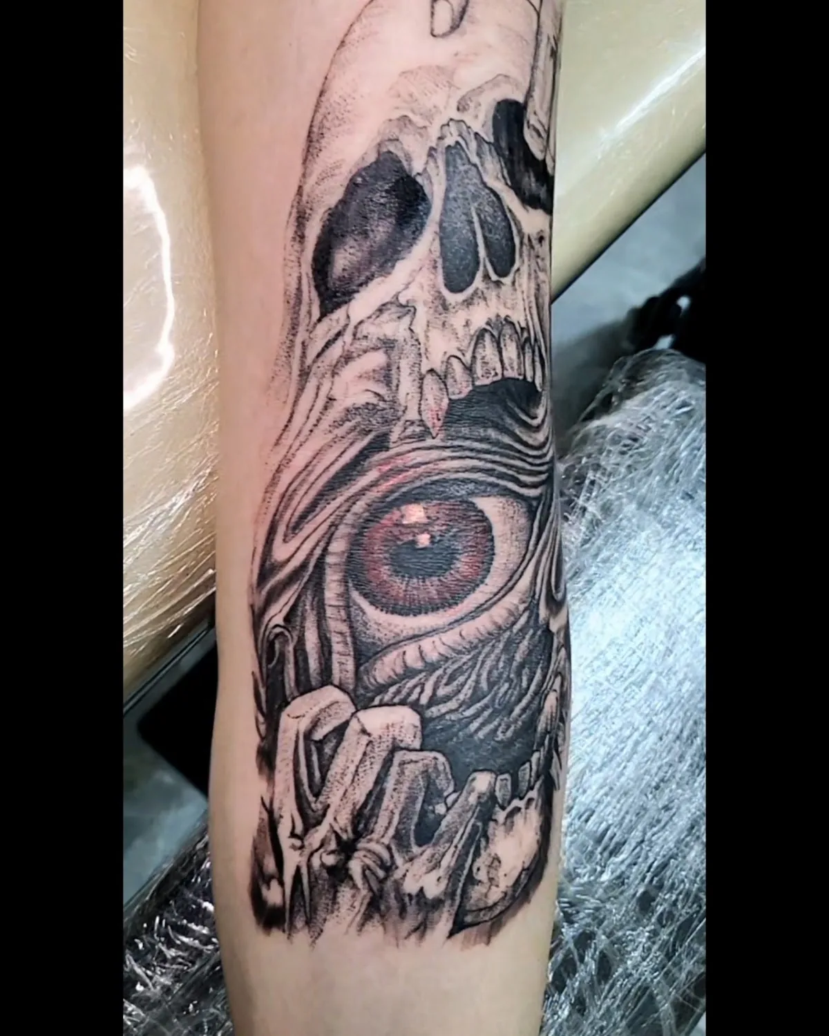 Tattoo by 刺青 shisei OSAKA TATTOO 大阪 タトゥー スタジオ at 刺青 shisei OSAKA TATTOO 大阪 タトゥー スタジオ