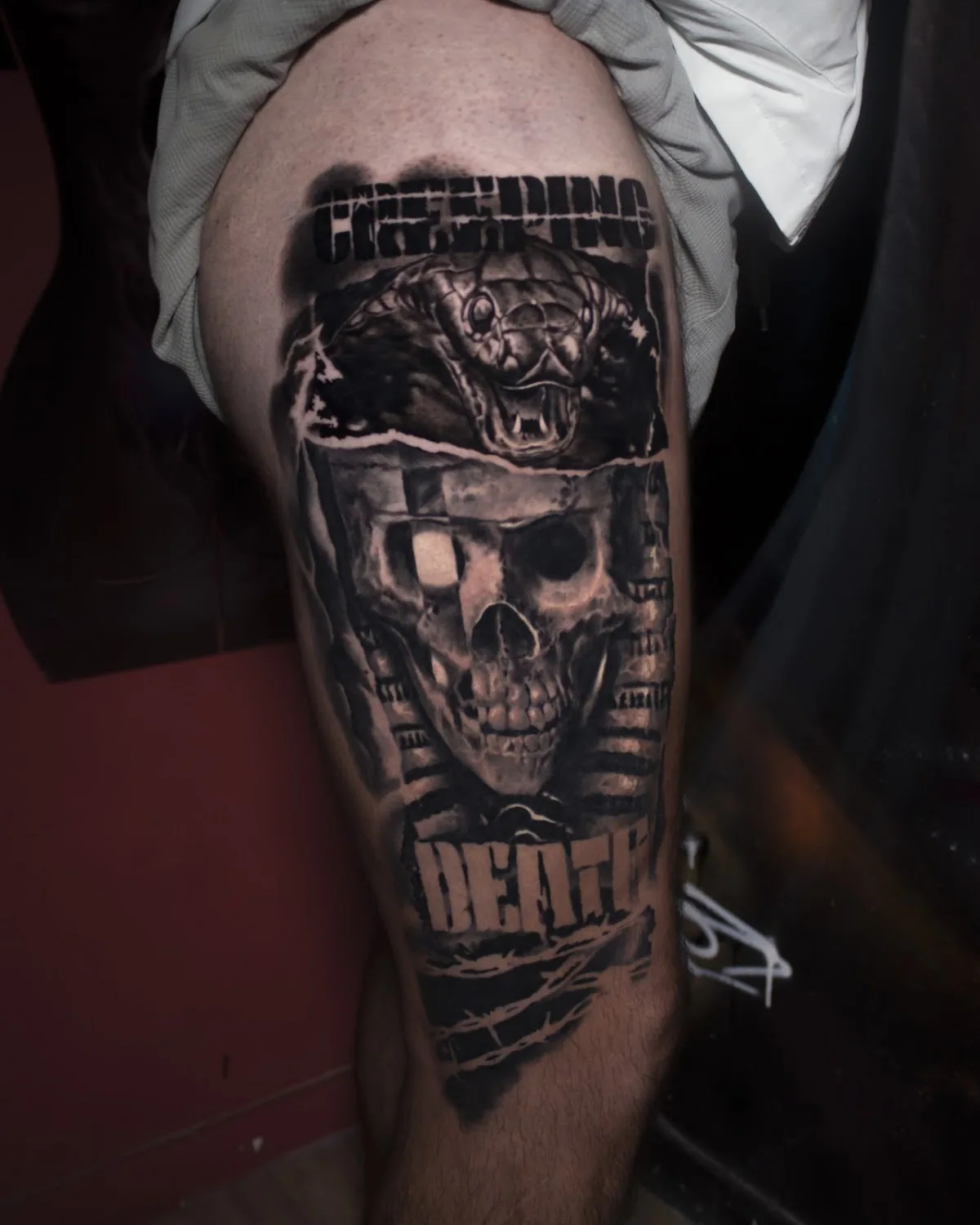 Tattoo by Cráneo Candente Tattoo Studio at Cráneo Candente Tattoo Studio