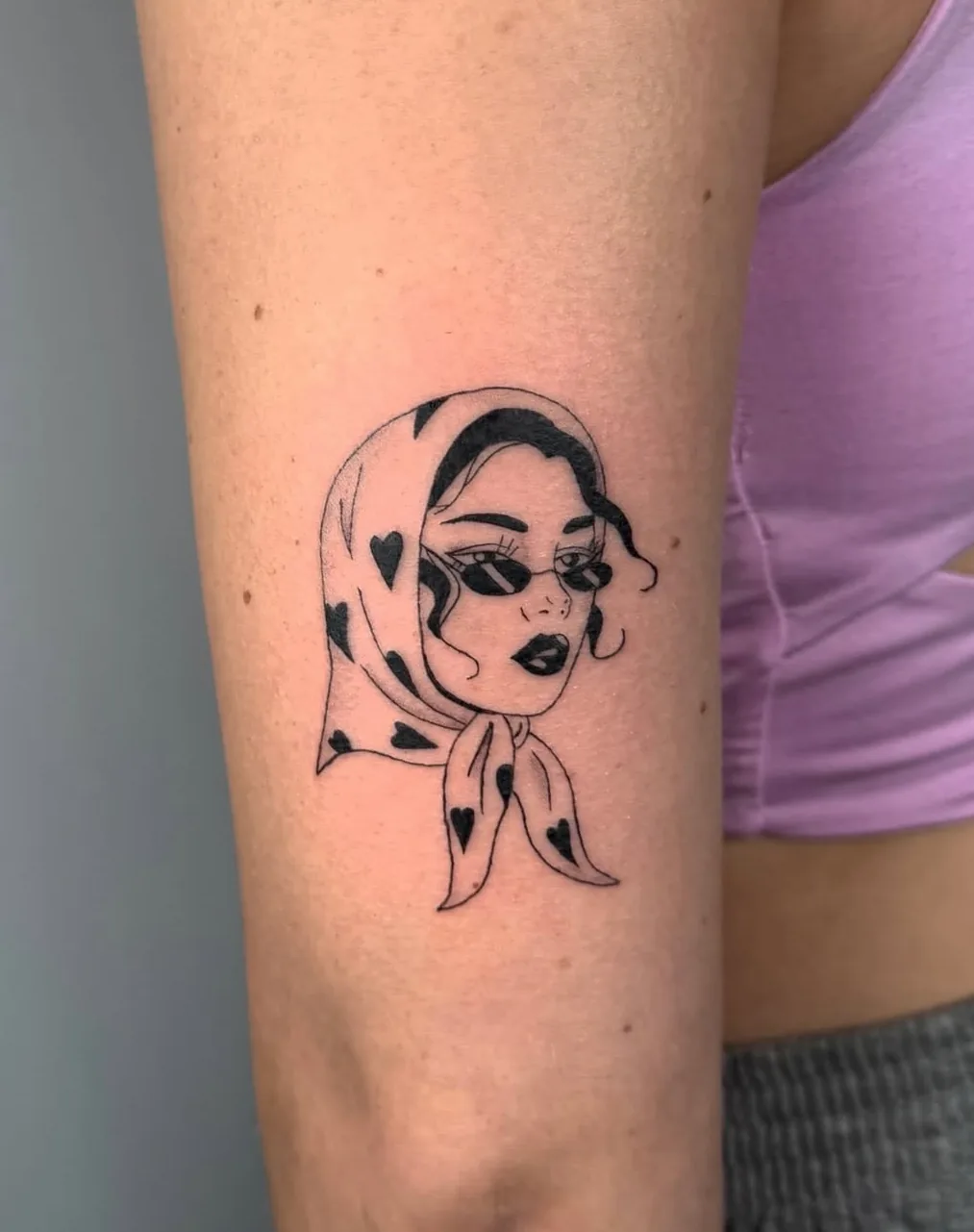 Tattoo by Crispy Aura Fine Line Tattoos & Tooth Gems at Crispy Aura Fine Line Tattoos & Tooth Gems