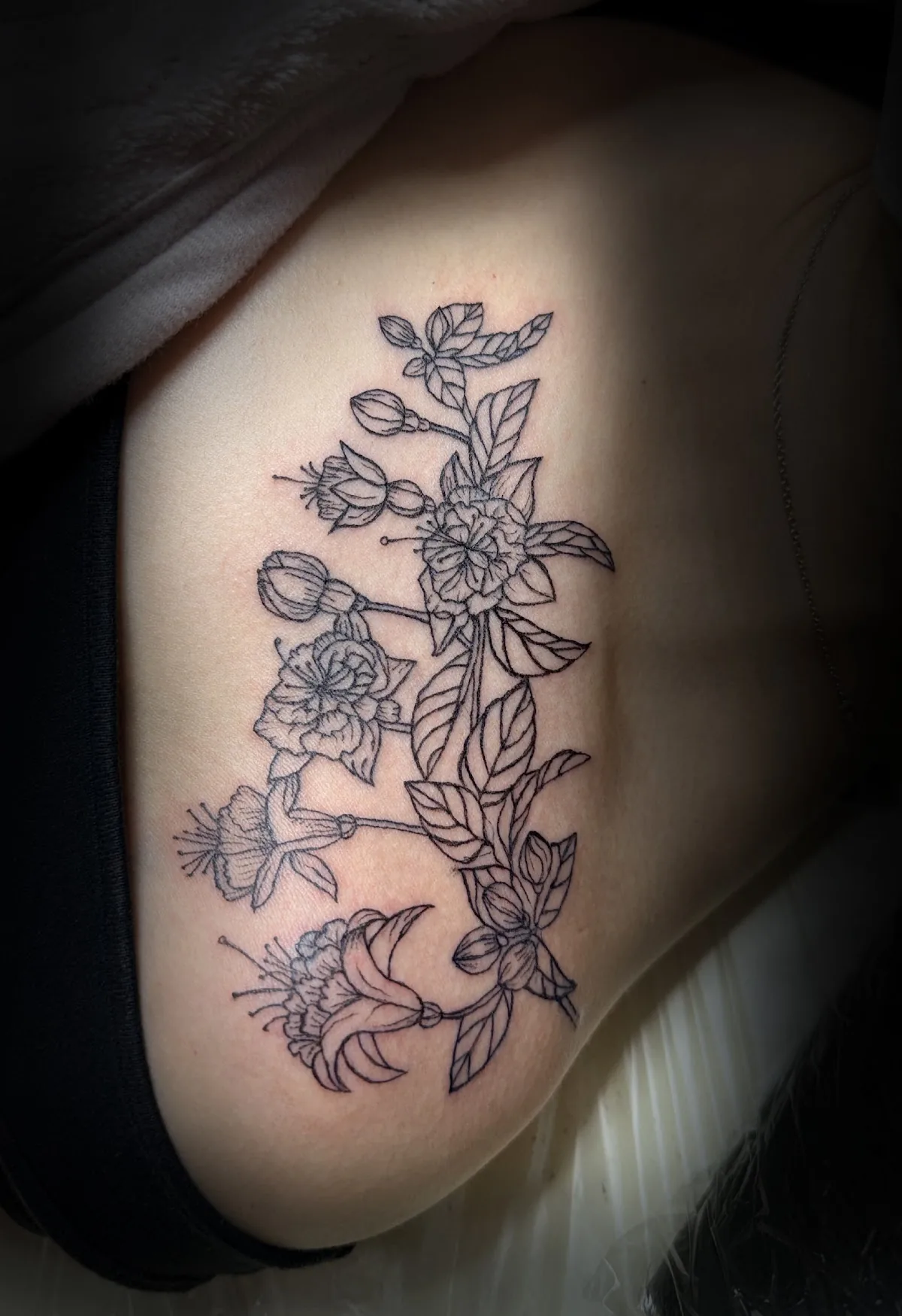 Tattoo by 大阪タトゥースタジオ TRUST TATTOO at 大阪タトゥースタジオ TRUST TATTOO