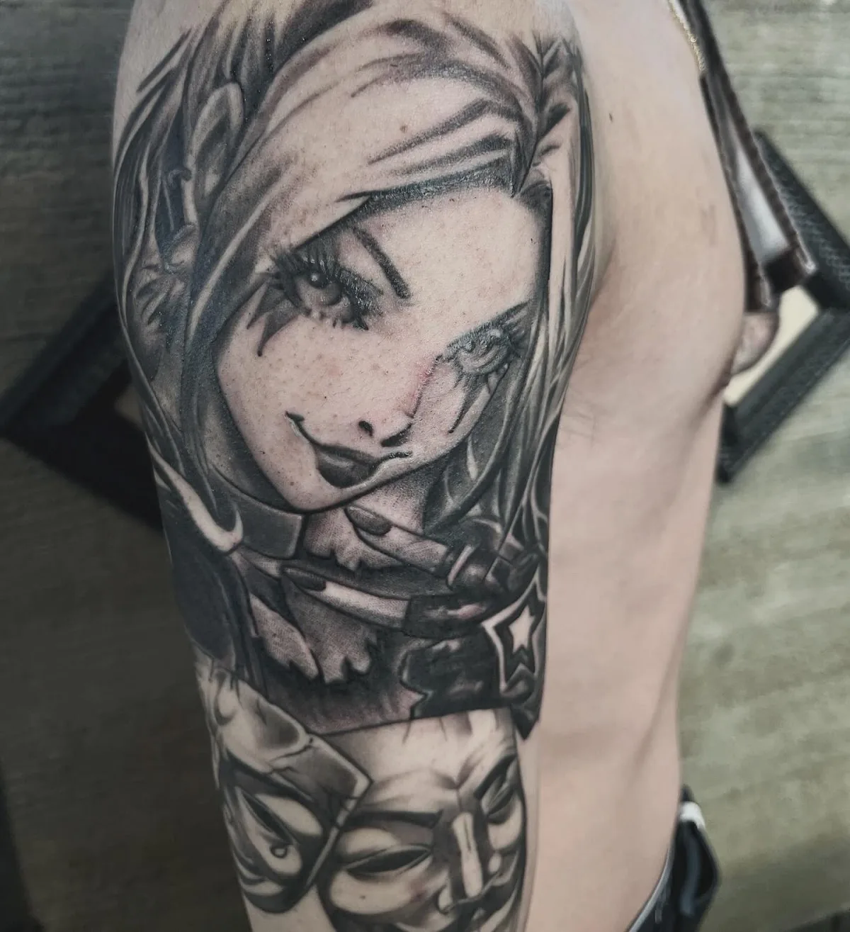 Tattoo by 大阪タトゥー亜慈兎刺青 tattoo at 大阪タトゥー亜慈兎刺青 tattoo
