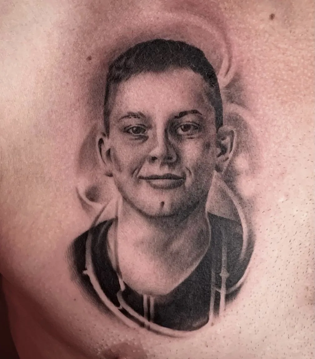 Tattoo by Elk workshop, салон пирсинга и тату at Elk workshop, салон пирсинга и тату