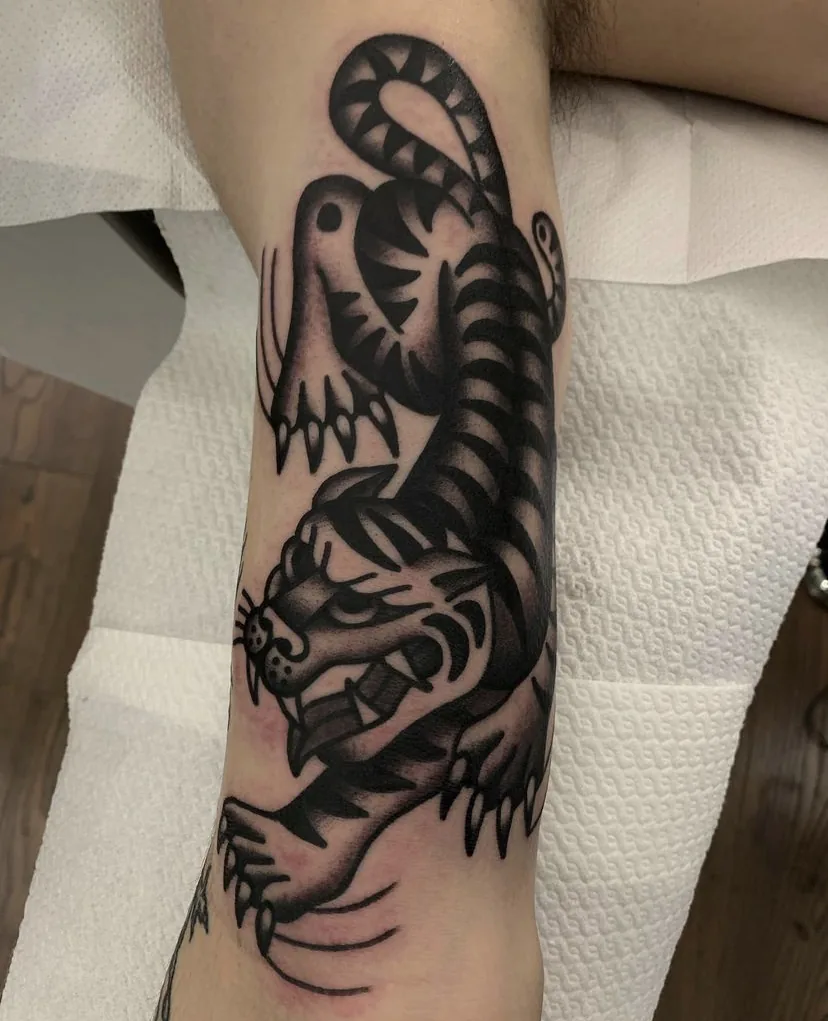 Tattoo by Fronte Del Porto Tattoo Parlor at Fronte Del Porto Tattoo Parlor