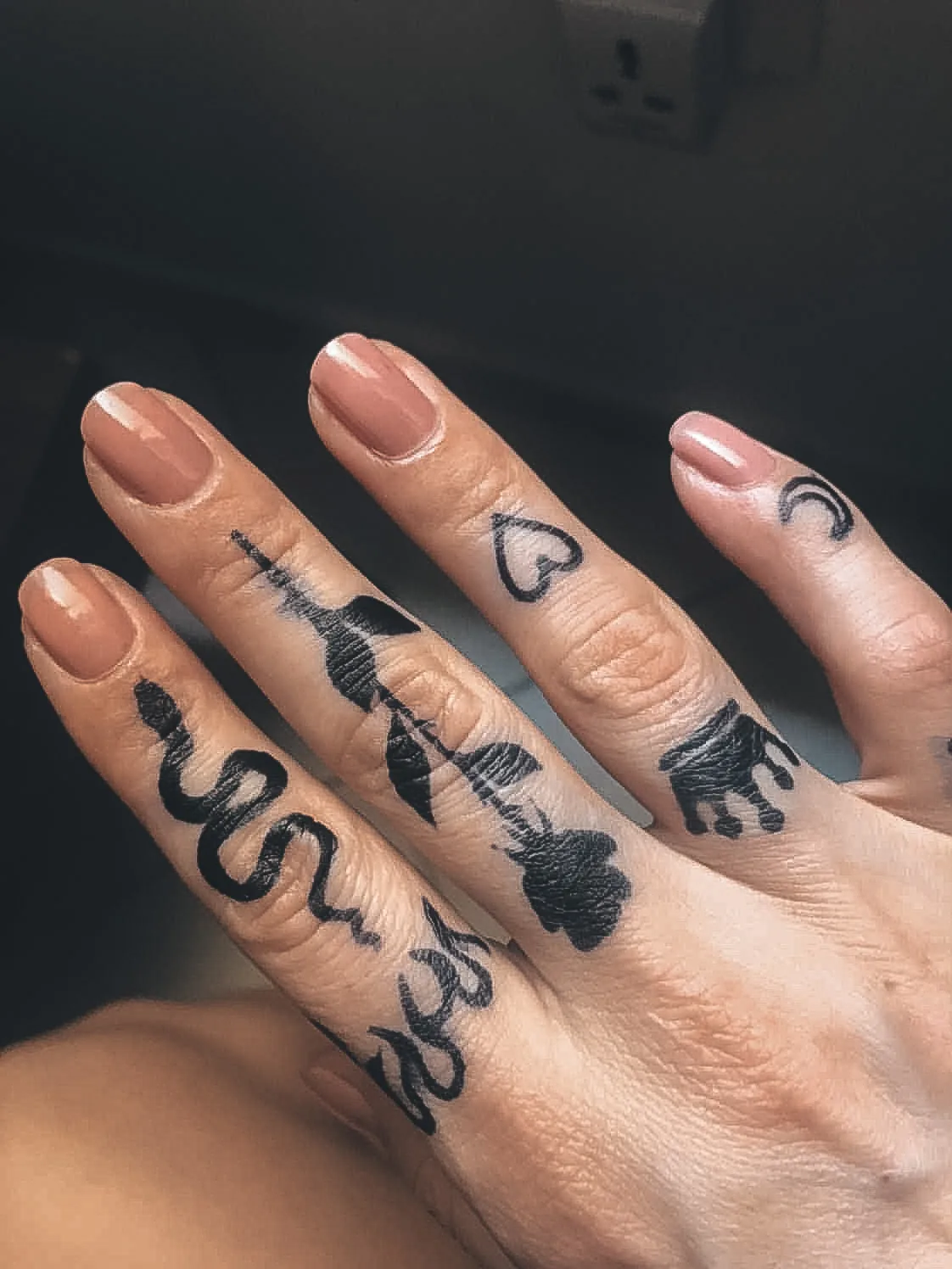 Tattoo by Henna Tattoo Dubai studio (HOME SERVICE ONLY) at Henna Tattoo Dubai studio (HOME SERVICE ONLY)