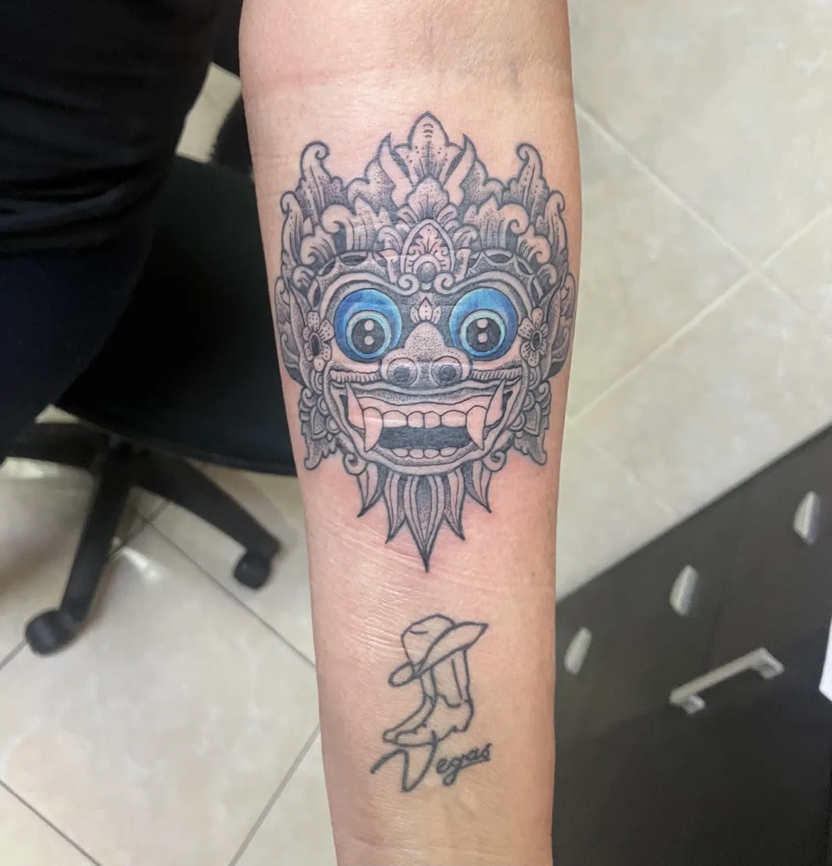 Tattoo by Holy Ink Tattooshop at Holy Ink Tattooshop