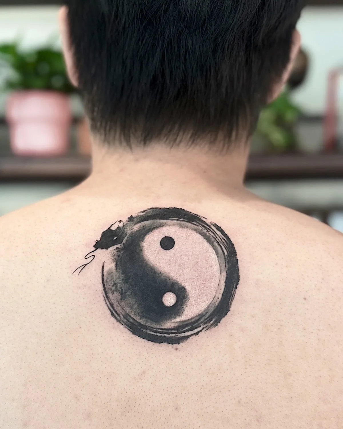 Tattoo by Lunar Tattoo Studio 墨妍 at Lunar Tattoo Studio 墨妍