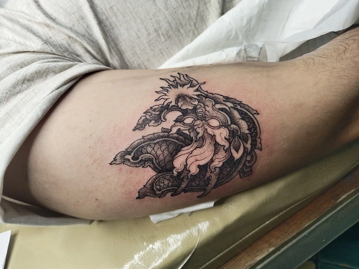 Tattoo by Mornzter Tattoo Studio Chingmai at Mornzter Tattoo Studio Chingmai