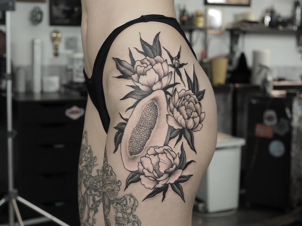 Tattoo by Nixon Tattoo, тату-салон at Nixon Tattoo, тату-салон