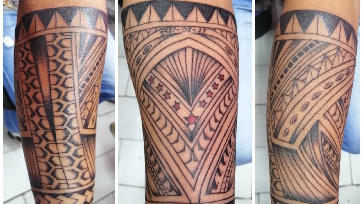 Tattoo by Om Tattooz and Body piercing at Om Tattooz and Body piercing