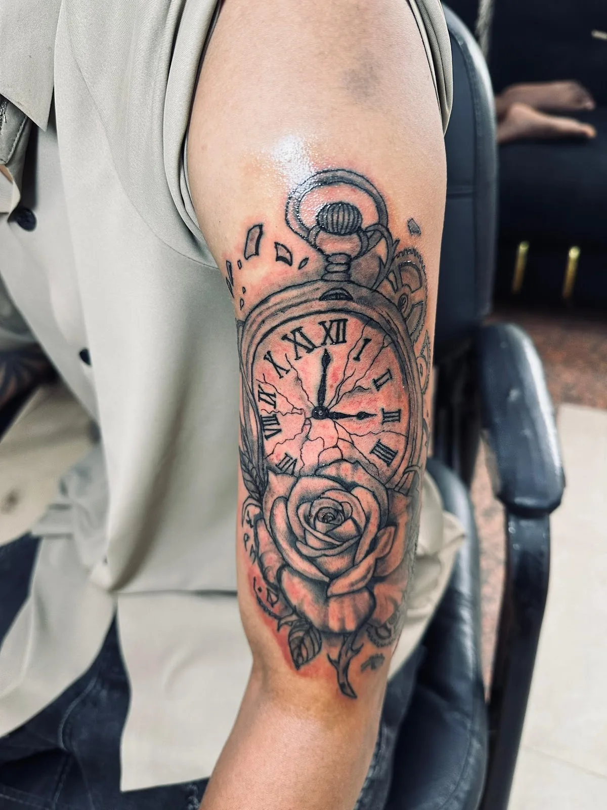 Tattoo by Ozna Tattoos studio at Ozna Tattoos studio