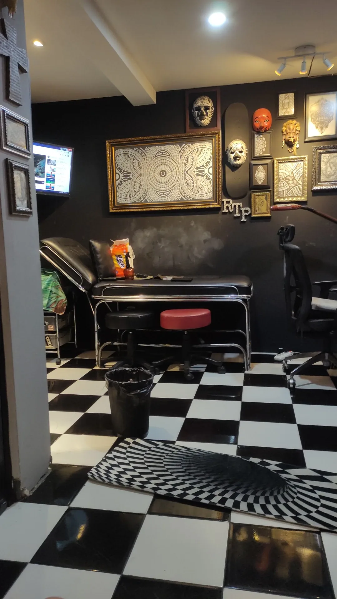 Tattoo by Rogerio's tattoo parlour at Rogerio's tattoo parlour