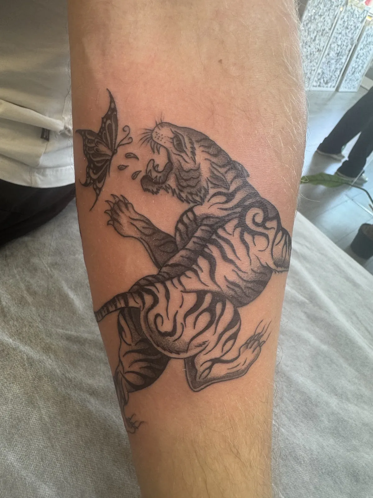 Tattoo by Sea of Ink - Takapuna Tattoo & Piercing at Sea of Ink - Takapuna Tattoo & Piercing