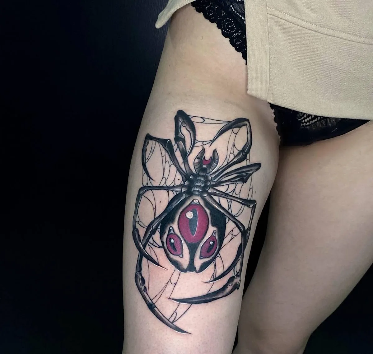 Tattoo by Shatrov Tattoos, тату-салон и магазин оборудования и расходных материалов для татуировки at Shatrov Tattoos, тату-салон и магазин оборудования и расходных материалов для татуировки