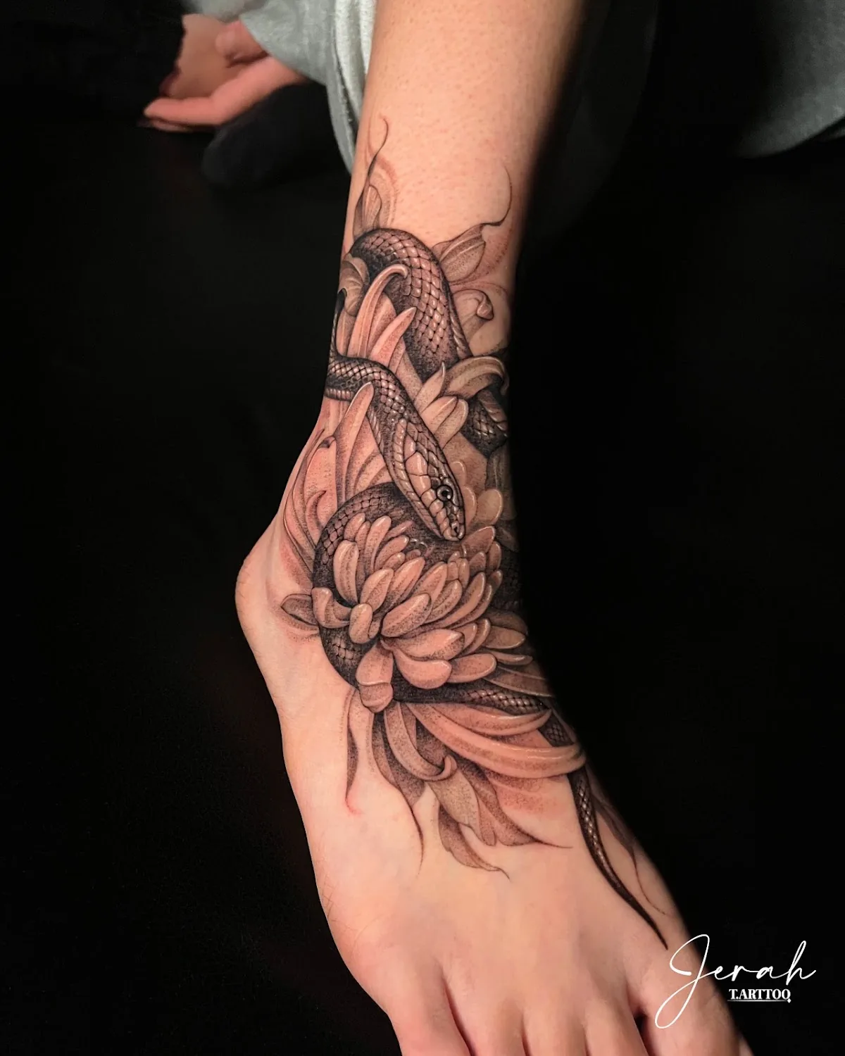 Tattoo by T.arttoo Tattoo Studio - Hondae Seoul 홍대타투 at T.arttoo Tattoo Studio - Hondae Seoul 홍대타투