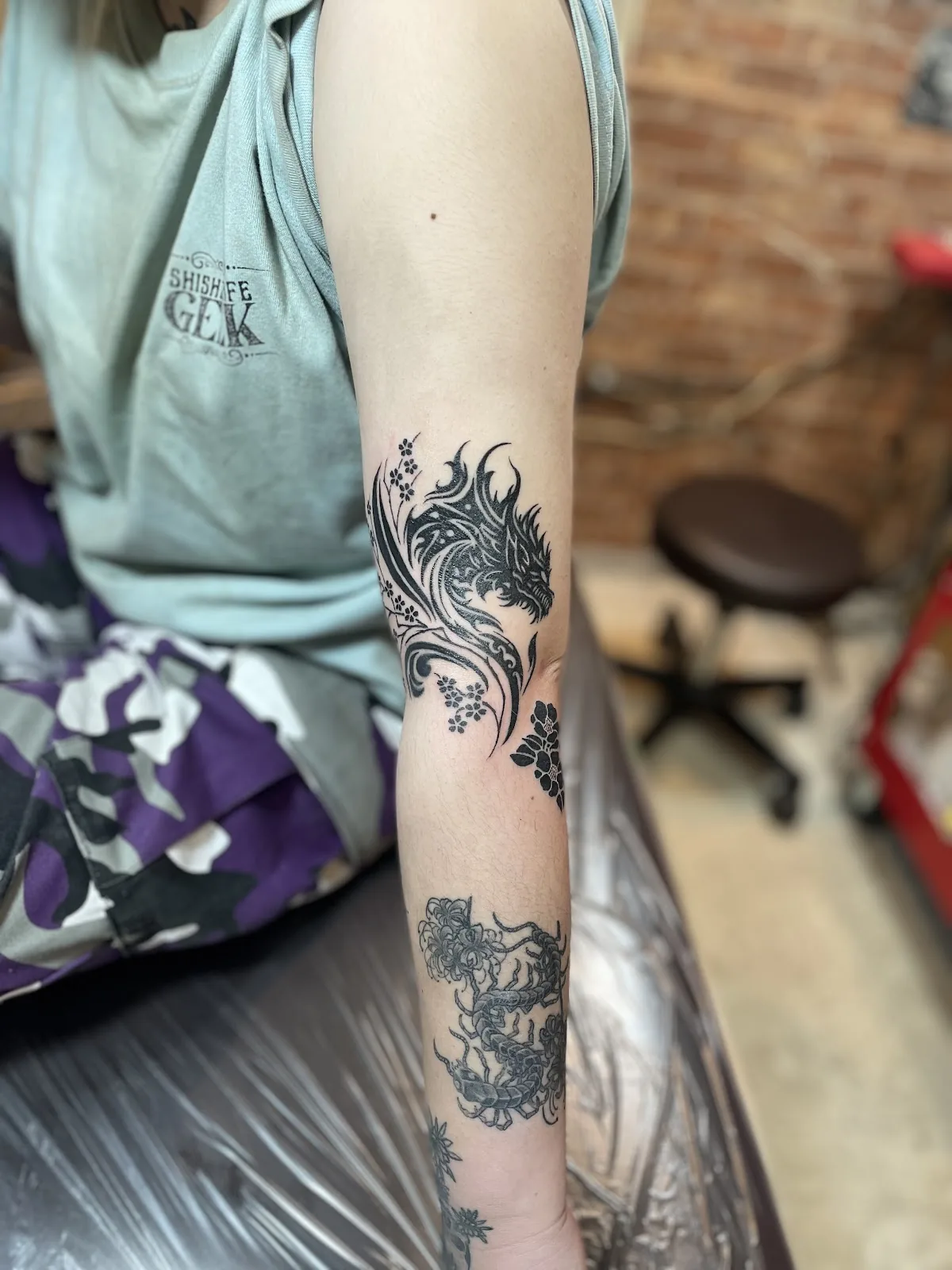 Tattoo by タトゥースタジオ Three W Four Graphics at タトゥースタジオ Three W Four Graphics