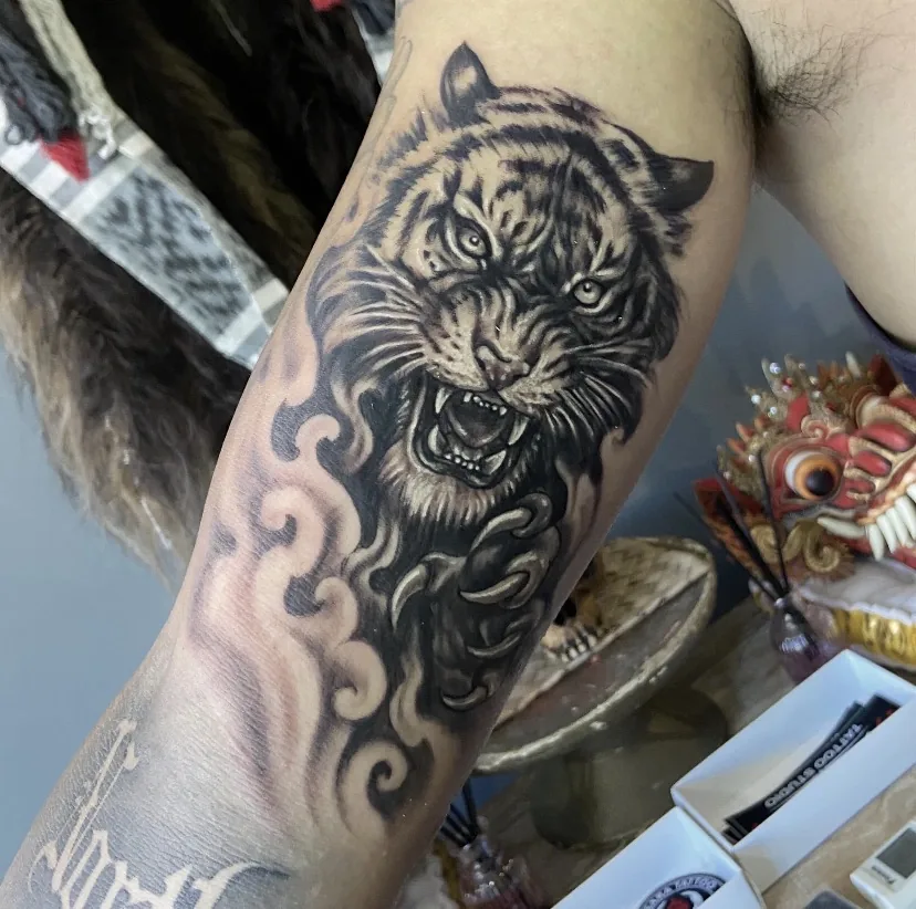 Tattoo by Tattoo sanur, Piercing (Akusara tattoo studio) at Tattoo sanur, Piercing (Akusara tattoo studio)
