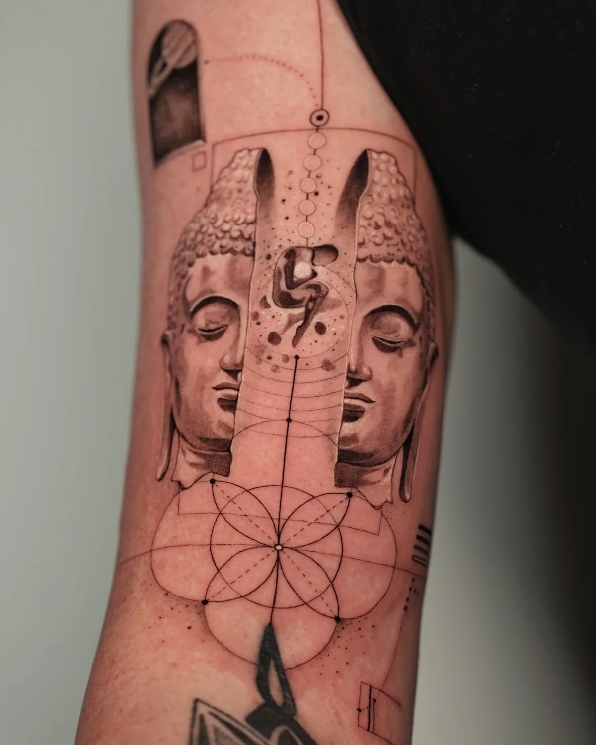 Tattoo by Tattoology Lounge at Tattoology Lounge