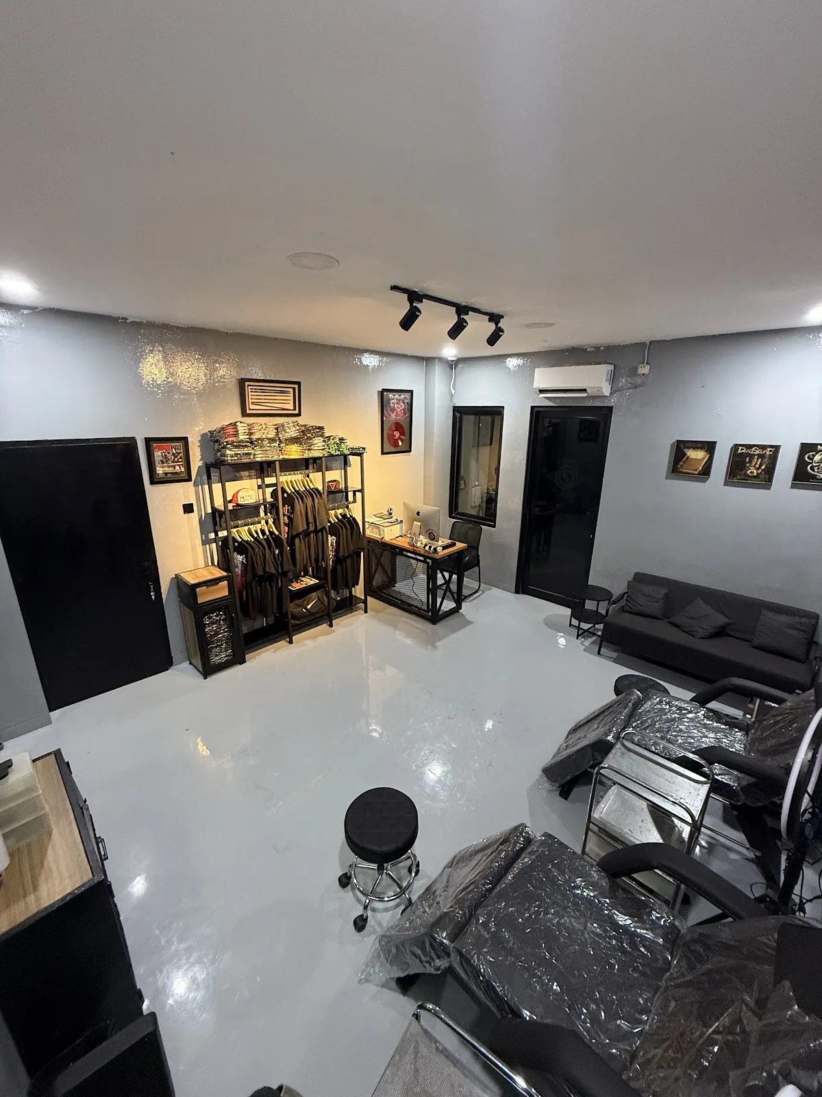 Tattoo by THEEYE TATTOO Kemang Jakarta Selatan at THEEYE TATTOO Kemang Jakarta Selatan