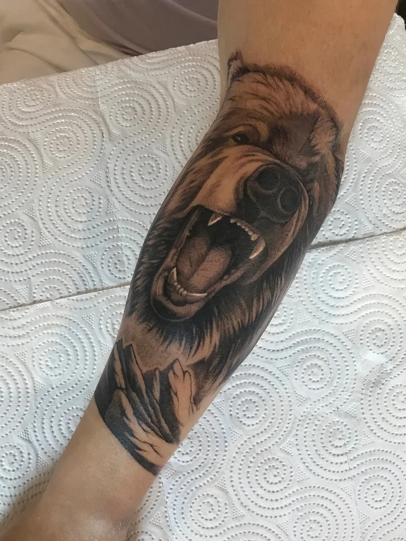 Tattoo by Tundra, тату-салон at Tundra, тату-салон