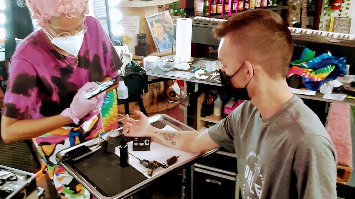 Tattoo by Vegas Temporary Tattoos - Tat Bar at Vegas Temporary Tattoos - Tat Bar