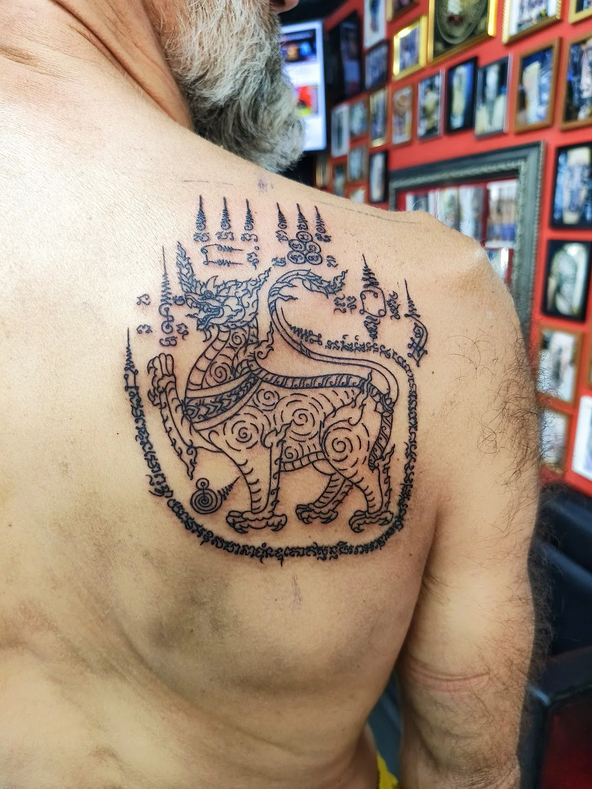 Tattoo by Victory Tattoo Studio khaosan raod at Victory Tattoo Studio khaosan raod