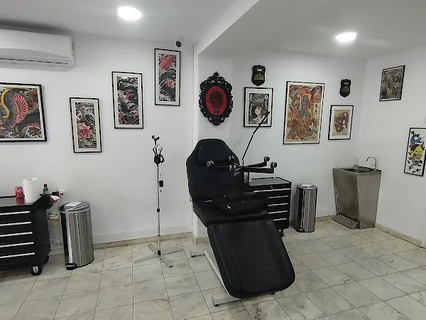 Gold Lisbon Tattoo