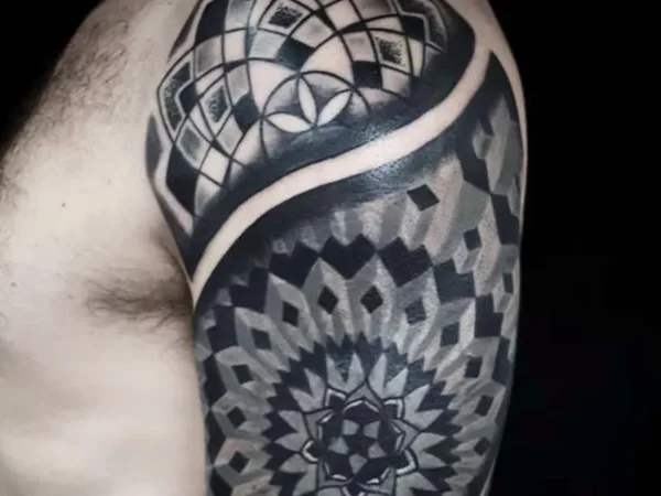 Jovino Dragon Tattoo and Piercing shop