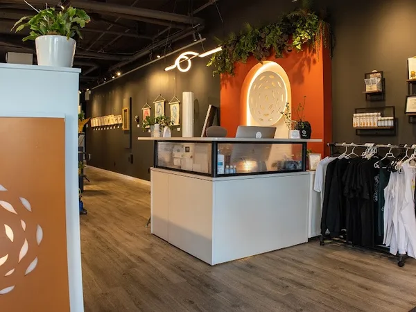 Liquid Amber Tattoo & Art Collective