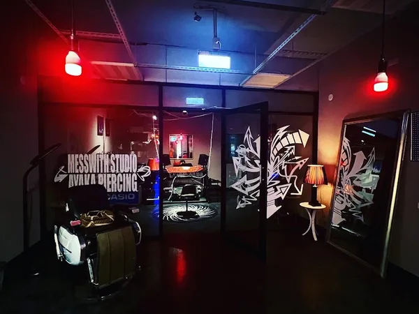 MESSWITH STUDIO tattoo&body piercing