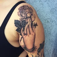 Mid Town Tattoo Shop