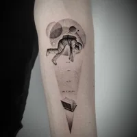 Nów Tattoo