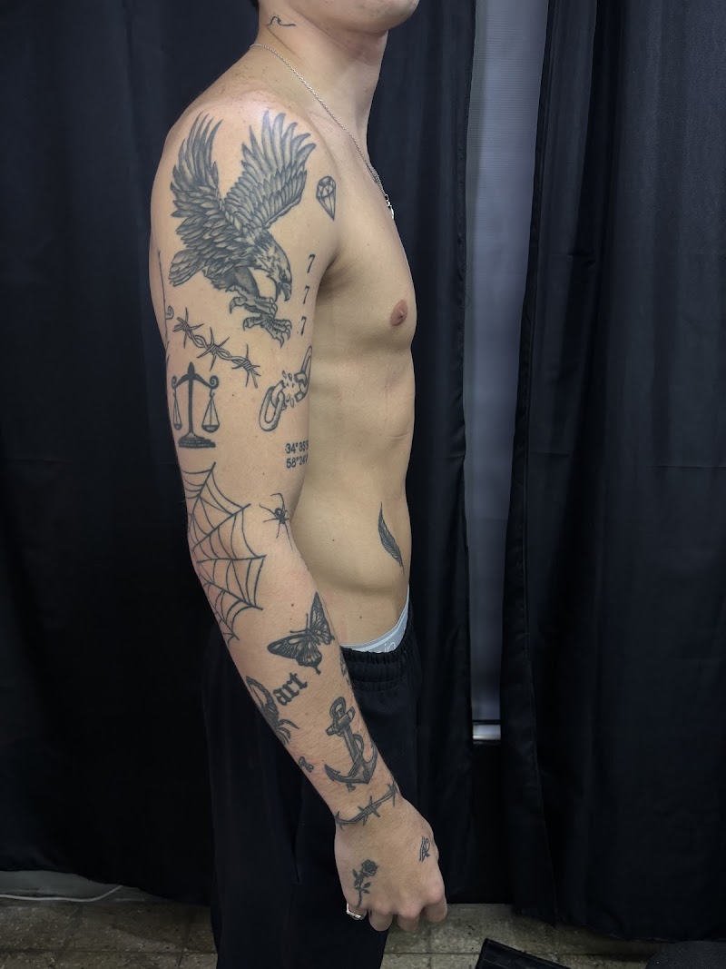 OLD MYSTIC TATTOO STUDIO