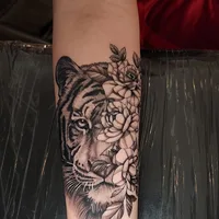 OMEN TATTOO STUDIO