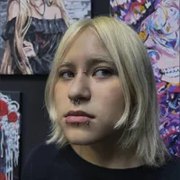 Pricked by God, студия пирсинга и тату