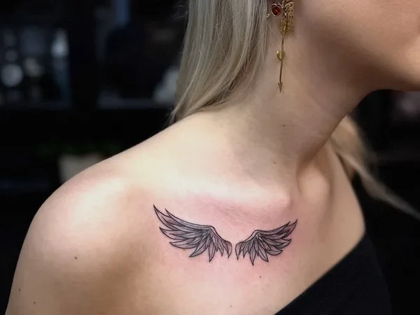 Roa Tattoo Artist