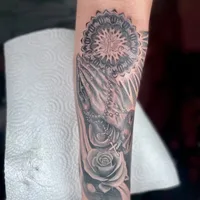 SK8 Tattoo Studio