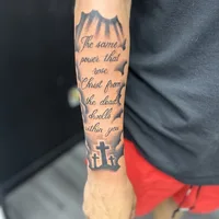 Slanging Ink Tattoo Studio