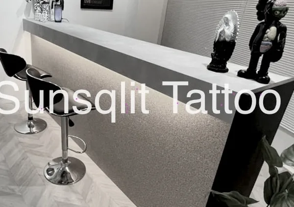 Sunsqlit Tattoo