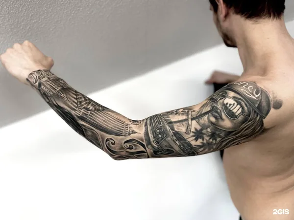Tattoo Color, тату-салон