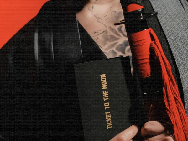 TATTOO MOON, студия татуировки и пирсинга