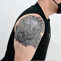 TATTOO STUDIO Ray's TOKYO