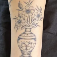 Timeless Tattoo & Piercing