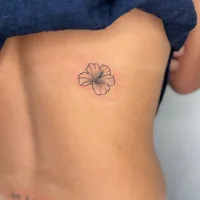 Y.O.L.O. Tattoo & Piercing