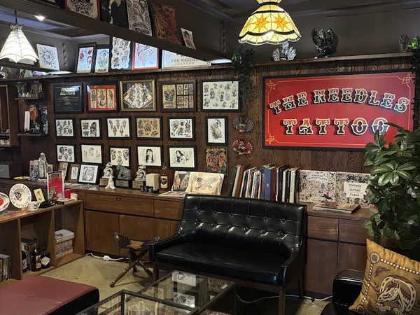 Tattoo shop The Needles