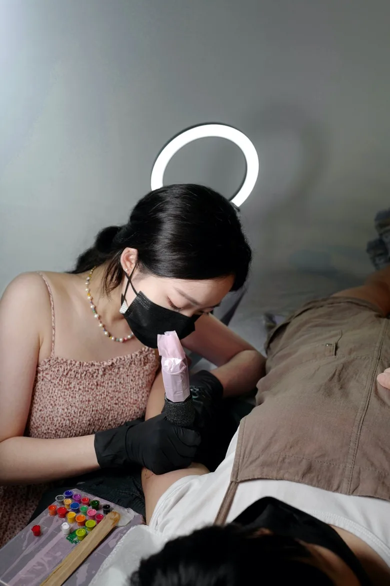 Tattoo artist Solar